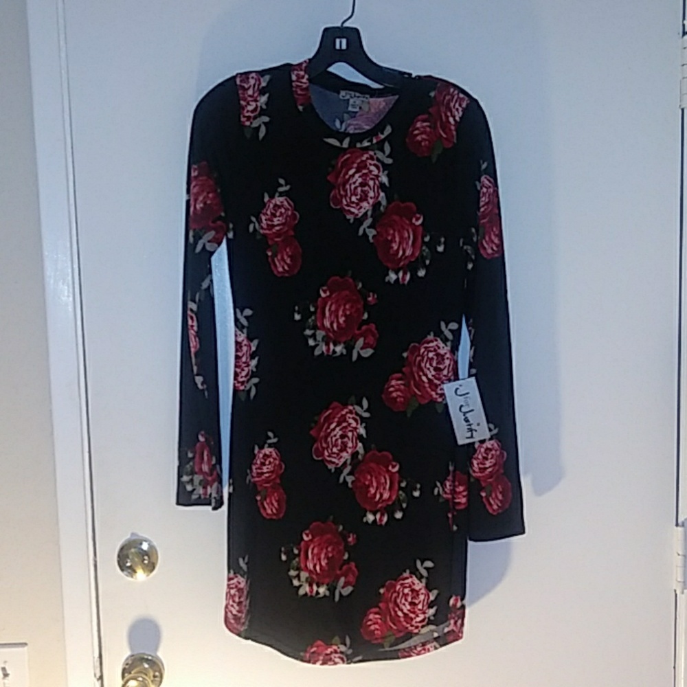 Black Rose Print Bodycon Dress